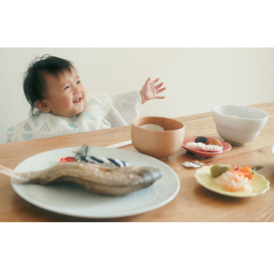 Weaning Ceremony Tableware and Mizuhiki Set <yui> Hare to Kurasu - Original</yui>