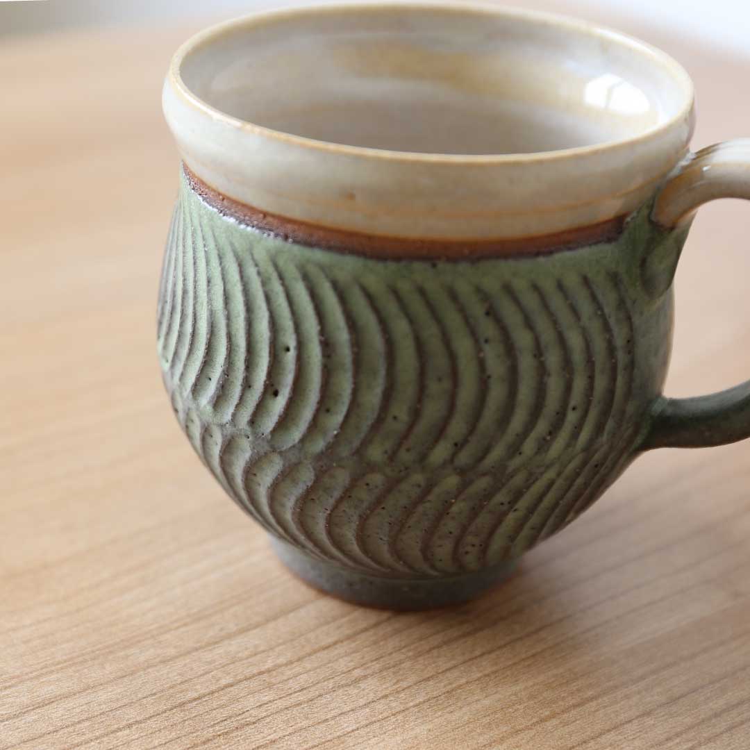 Mug « Vague déferlante » Vert gazon Bukyo