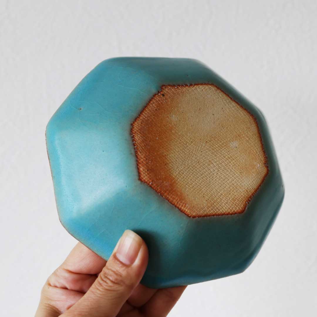Bol octogonal, bleu turc, four Bukyo