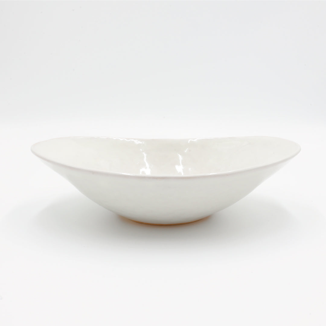 Softly curved bowl (large) Hagi ware
