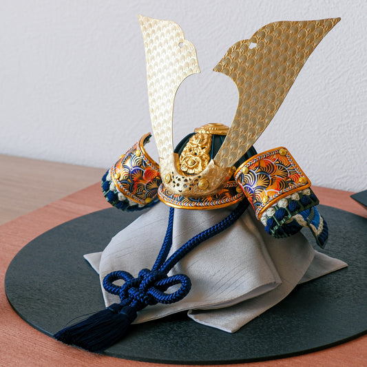 【京錦兜セット】献上手染友禅之兜飾り 京錦【卓上こいのぼり京錦セット】コンパクト五月人形