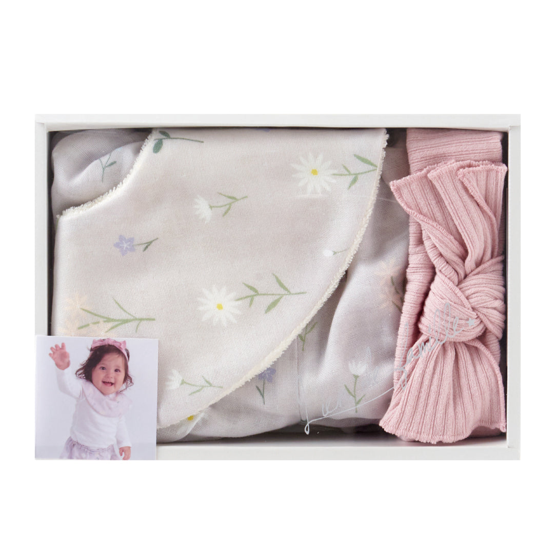 出産祝い 3点セット《 マルチフラワー 》スタイ&ブルマ&リブヘアバンド