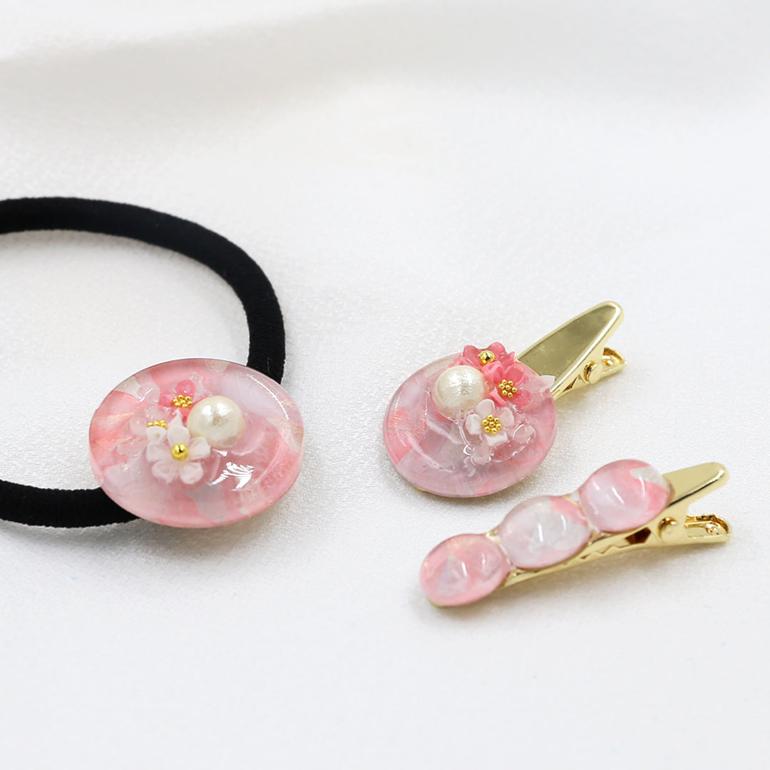 つまみ細工のヘアアクセサリー3つセット<桃色>