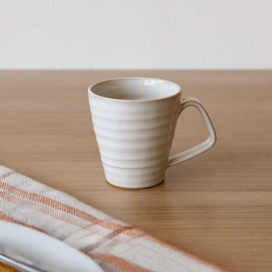 8-inch plate with ridged milky white, Tonomori