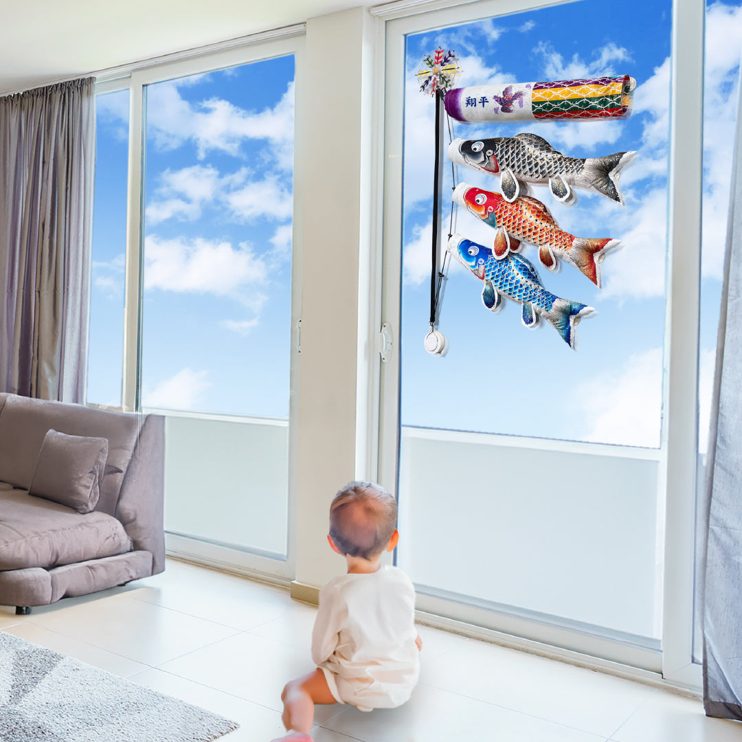 空に泳ぐ 室内鯉のぼり 吉兆｜徳永こいのぼり公式「晴れと暮らす」