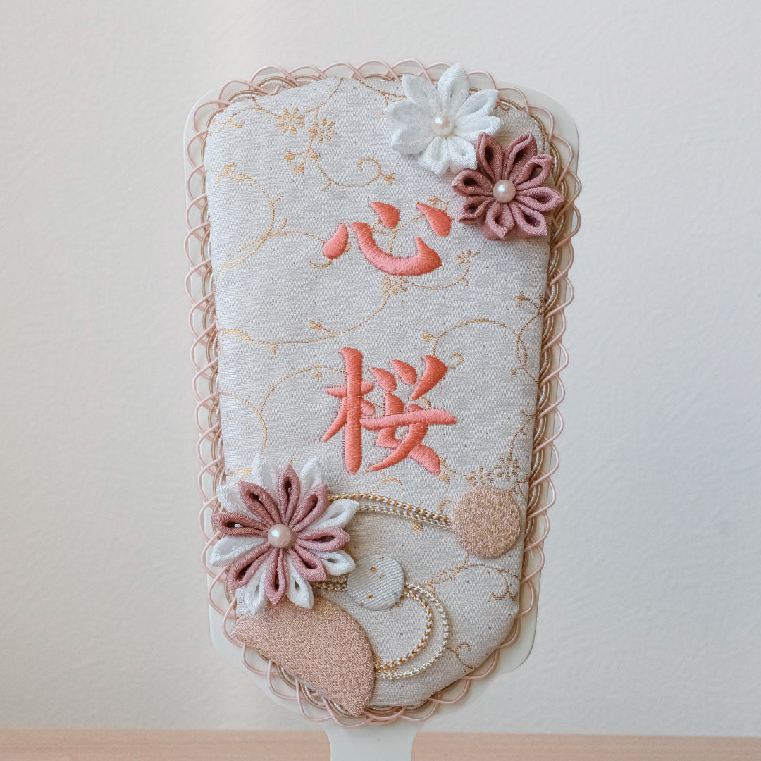正絹刺繍名入れ羽子板飾り　ローズ　刺繍名前旗