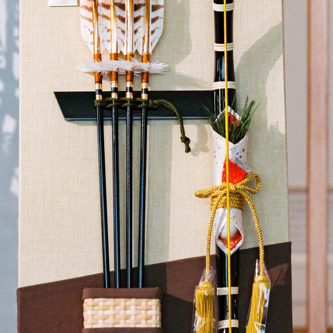 Wall hanging No. 15 Hamayumi bow decoration Miyabi (light green) 