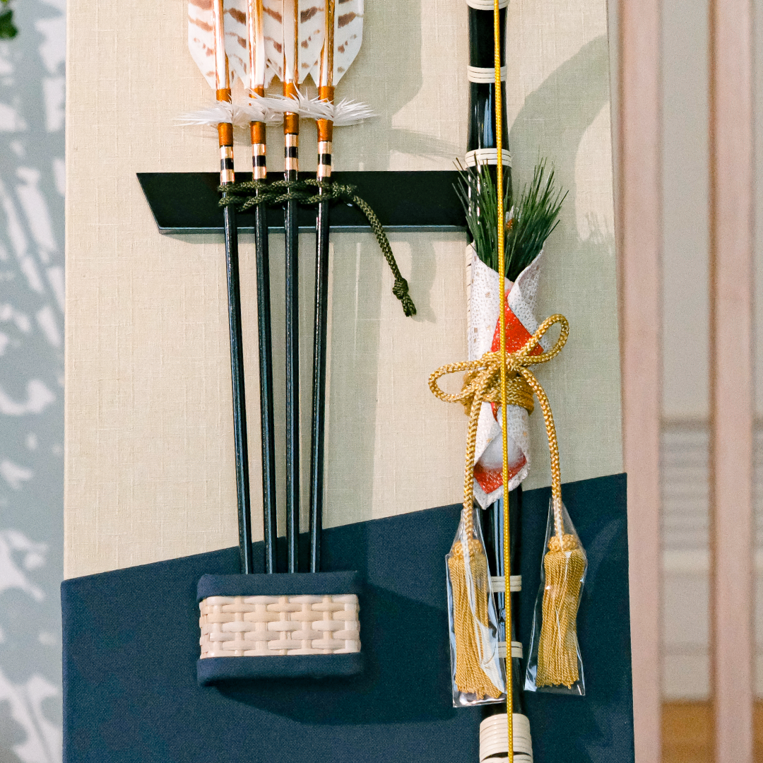 Wall hanging No. 15 Hamayumi bow decoration Miyabi (light green) 
