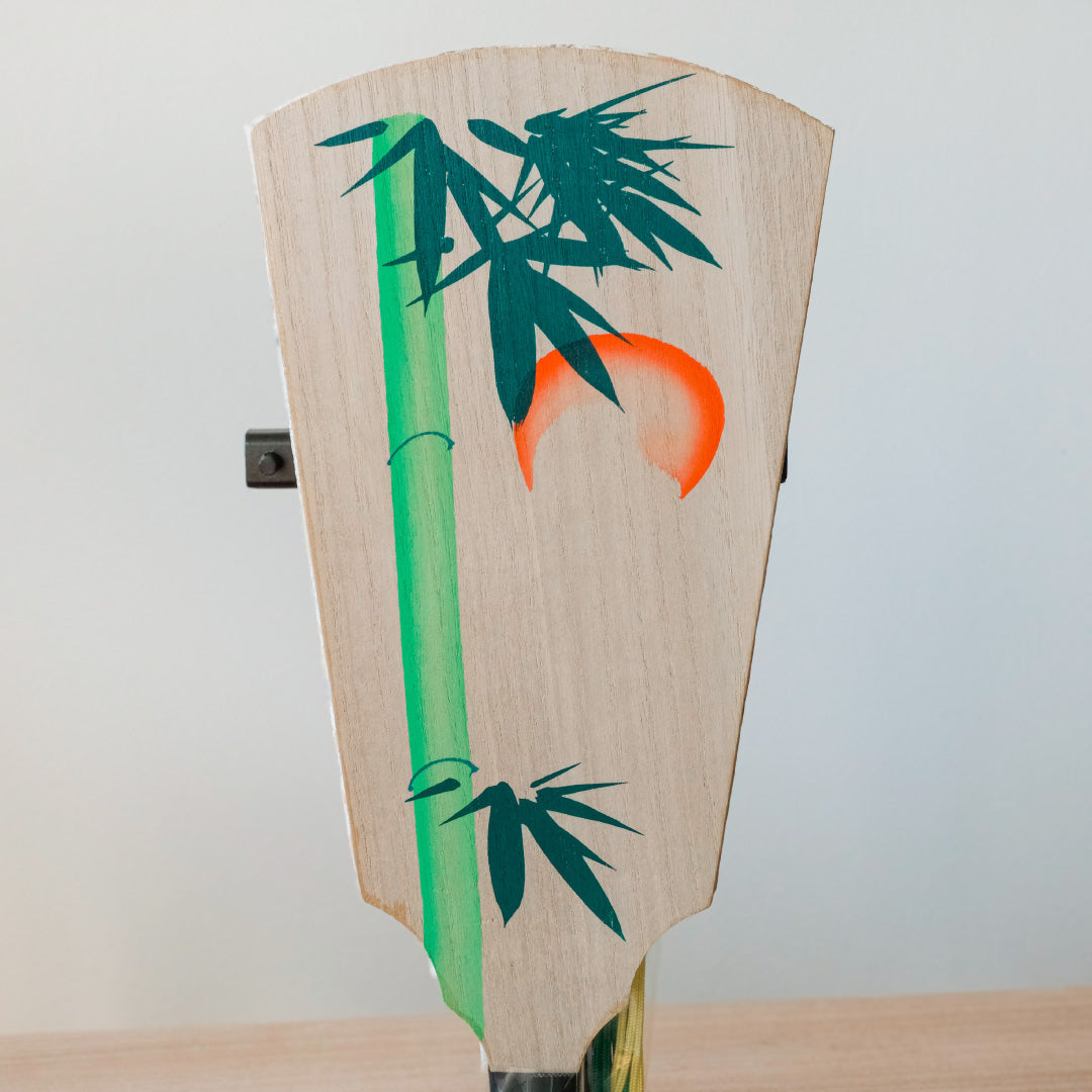 摩耶作 羽子板 13号 久寿玉 【白市松】つまみ細工 衝立飾り 羽子板