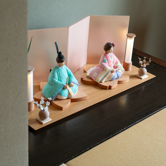 花の宴　桜色屏風とお道具セット　灰原愛の雛人形