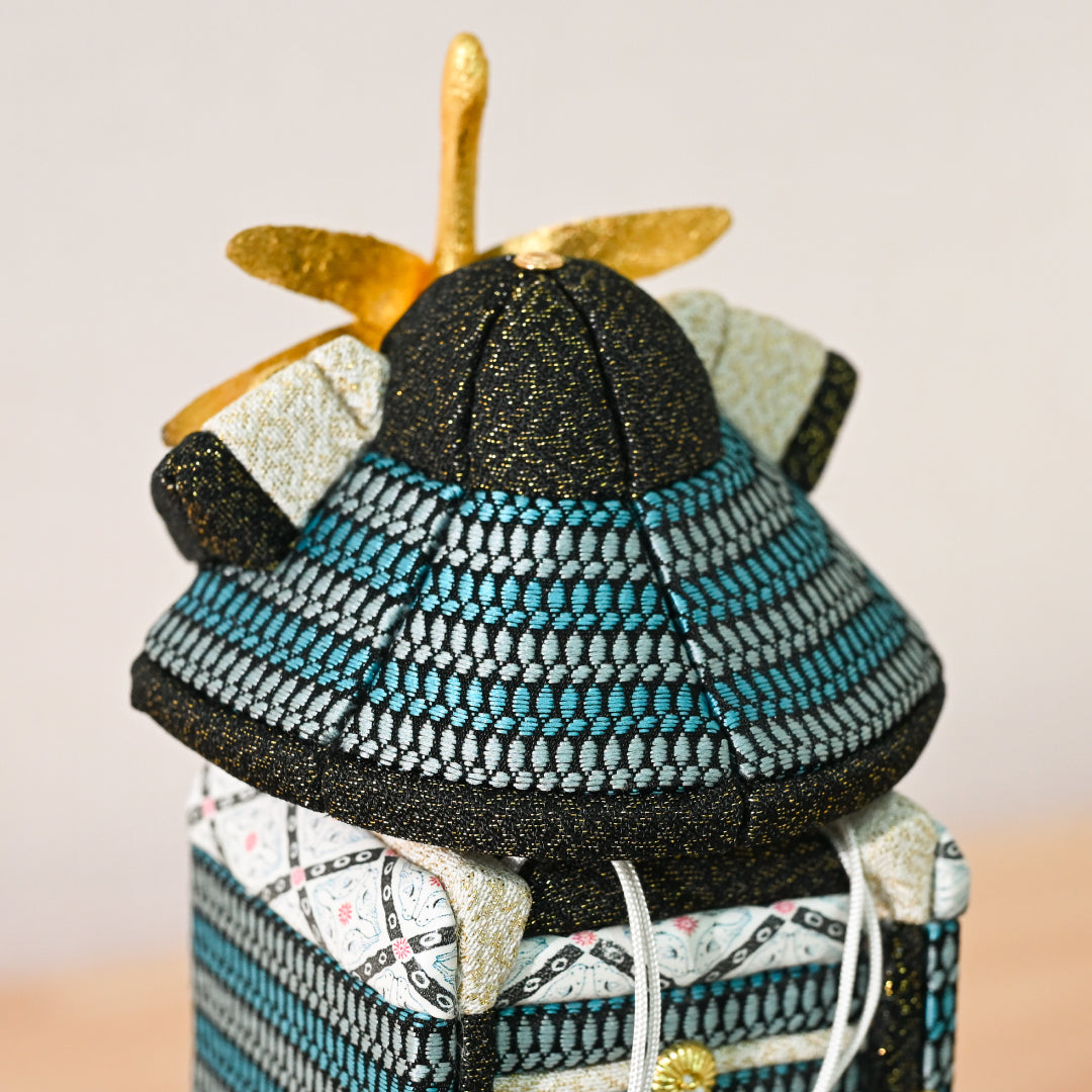 木目込人形【誉鎧】 ＜蒼翔 -soushou-＞　徳永監修　五月人形