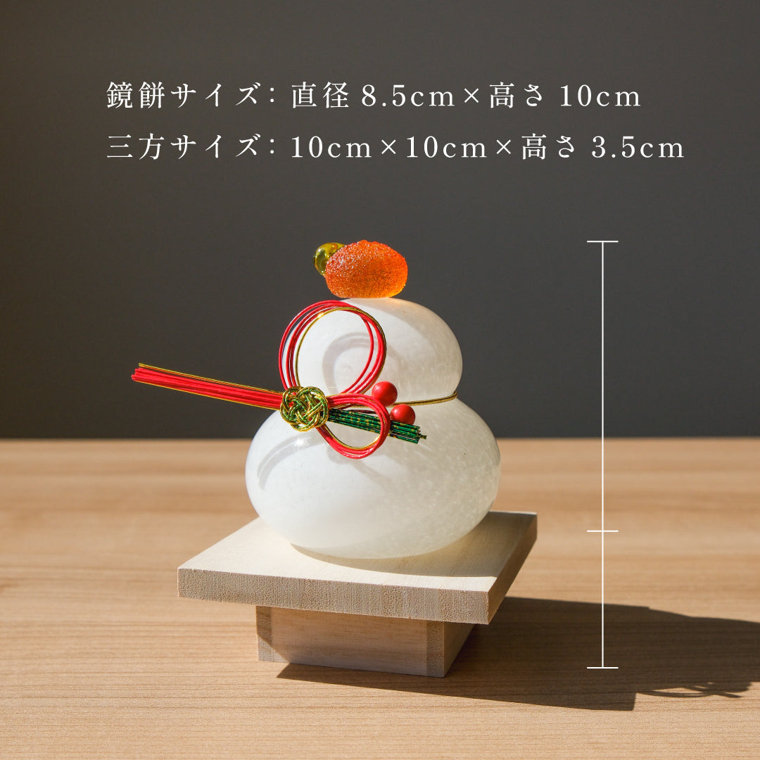晴れと暮らすの鏡餅 博多びーどろ ガラスの鏡餅