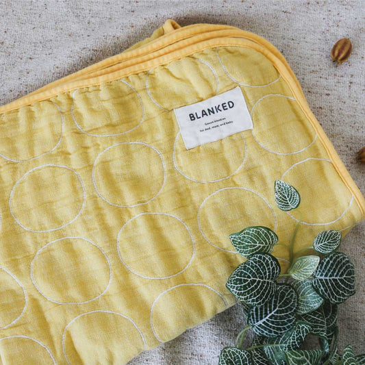 Gauze blanket baby size (TONTON) Soft four-ply gauze yellow [BLANKED] 