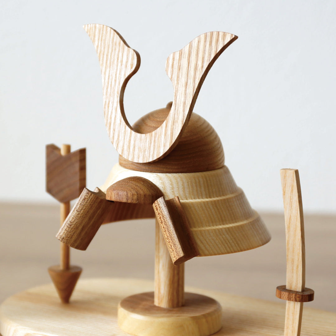 [toumei] Gold foil chopstick rest, wooden box, 5 pieces, Masuki Resin