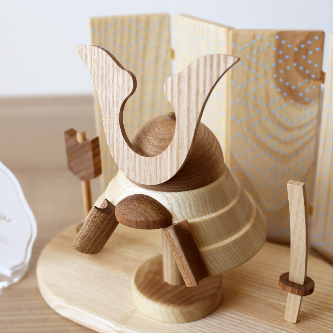 [toumei] Gold foil chopstick rest, wooden box, 5 pieces, Masuki Resin