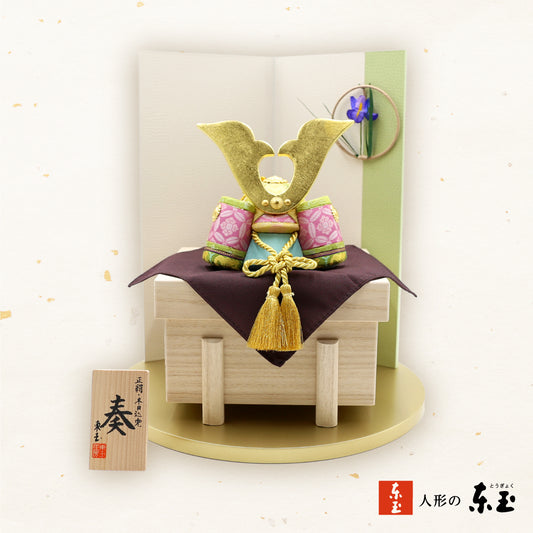 木目込み 奏 緑音兜 平飾り