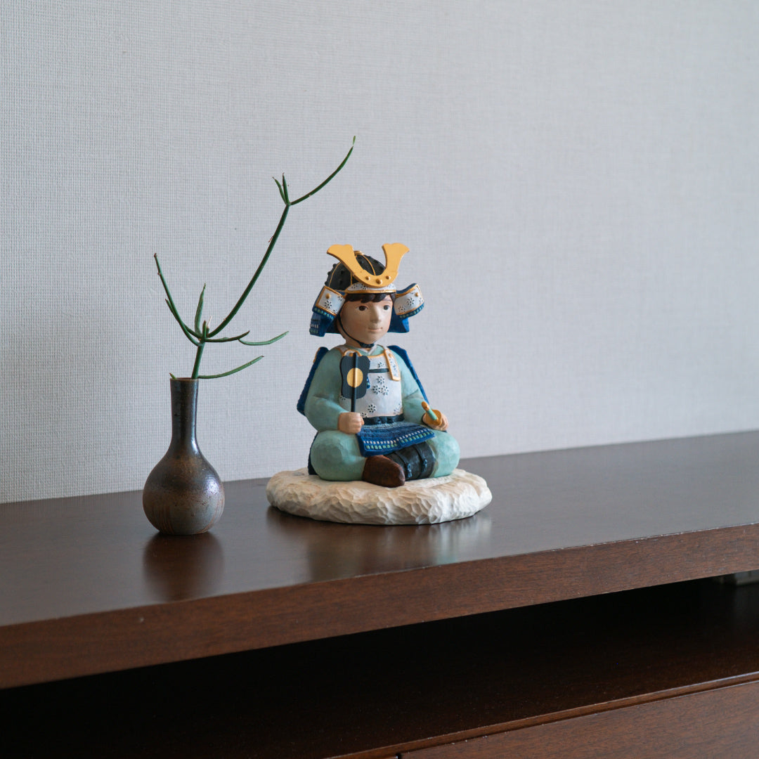 『新樹の光』　灰原愛の五月人形