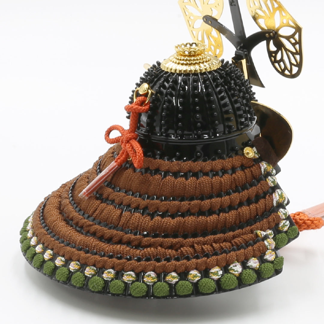 別所 実正 | 6号 立葵前立 二十二間総星兜平飾り – 晴れと暮らす